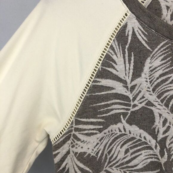 Tommy Bahama Women’s Small Long Sleeve Pull Over Sweater Top Tropical Soft - Picture 9 of 14